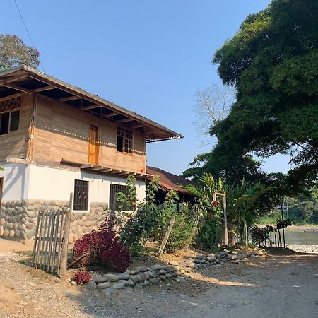 Playa Tortuga Apartment Misahualli Bagian luar foto